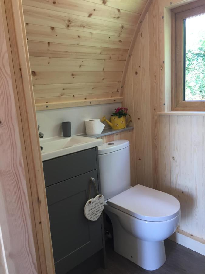 Garden Cottage Glamping Pod Boncath Exterior foto