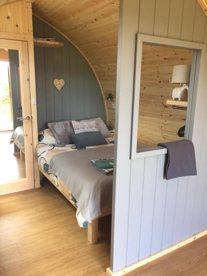 Garden Cottage Glamping Pod Boncath Exterior foto