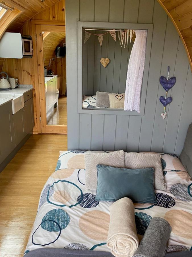 Garden Cottage Glamping Pod Boncath Exterior foto